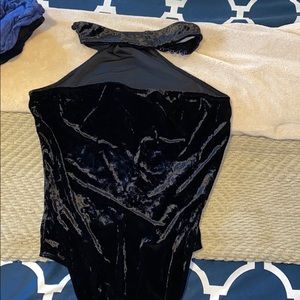VELVET CHOKER BODYSUIT